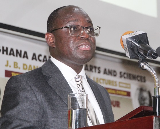 Prof. Richard Frimpong Oppong, Professor of Law at the California Western School of Law, San Diego, USA, lecturing participants on digitalisation and the future of the Ghana legal system at the Ghana Academy of Arts and Sciences. Picture: ESTHER ADJEI Prof. Richard Frimpong Oppong, Professor of Law at the California Western School of Law, San Diego, USA, lecturing participants on digitalisation and the future of the Ghana legal system at the Ghana Academy of Arts and Sciences. Picture: ESTHER ADJEI