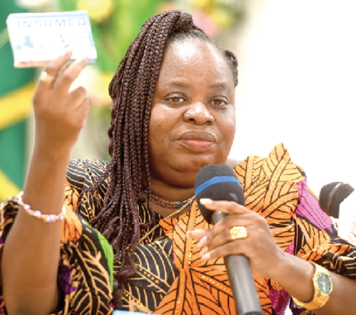 Mrs Elizabeth Esi Denyo, President of the National Diabetes Association of Ghana, showing the fake diabetes drug, Insumed, to the press in Accra. Picture: EMMANUEL QUAYE Mrs Elizabeth Esi Denyo, President of the National Diabetes Association of Ghana, showing the fake diabetes drug, Insumed, to the press in Accra. Picture: EMMANUEL QUAYE