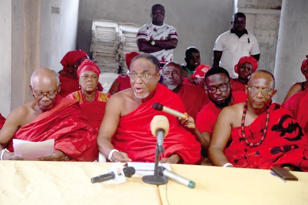 Nii Okai Kasablofo V (middle), the Gbese Dzaasetse and Principal Kingmaker of the Gbese Stool, flanked by Nii Ayi-Ardayfio II (left), Gbese Akwashongtse, and Nii Lankai, Gbese Atofotse, at the press conference in Accra Nii Okai Kasablofo V (middle), the Gbese Dzaasetse and Principal Kingmaker of the Gbese Stool, flanked by Nii Ayi-Ardayfio II (left), Gbese Akwashongtse, and Nii Lankai, Gbese Atofotse, at the press conference in Accra