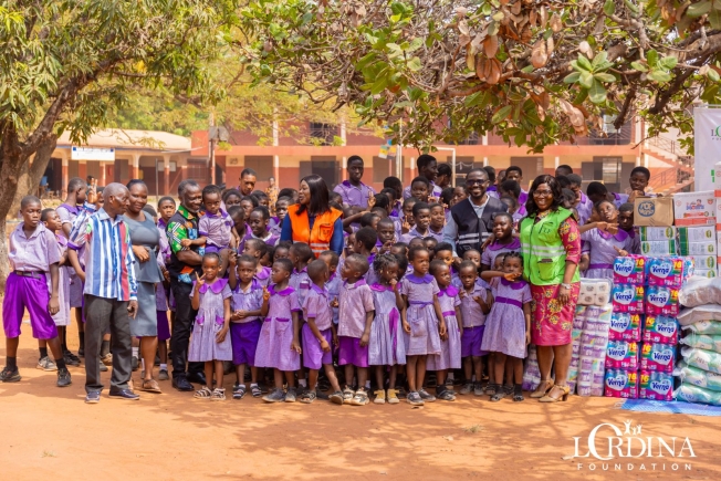Lordina Foundation brings christmas joy to orphans Lordina Foundation brings christmas joy to orphans