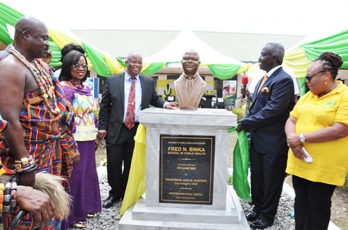 Prof. John Gyapong (2nd from right) unveiling the bust of Prof. Fred Binka, while Dr Sena Kpeglo (right), the UHAS Regustrar; Prof. Binka (3rd from left) and his wife, Dr Charity Binka (2nd from left), look on Prof. John Gyapong (2nd from right) unveiling the bust of Prof. Fred Binka, while Dr Sena Kpeglo (right), the UHAS Regustrar; Prof. Binka (3rd from left) and his wife, Dr Charity Binka (2nd from left), look on