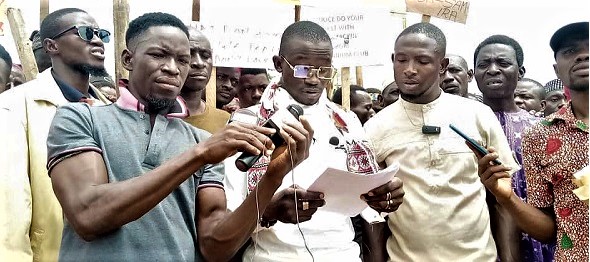 Seidu Damba Abdulai, spokesperson of the protesters, addressing the media Seidu Damba Abdulai, spokesperson of the protesters, addressing the media