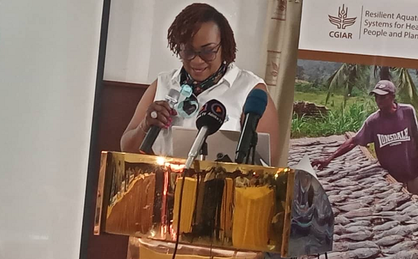 Minister of Fisheries and Aquaculture Development, Mrs Mavis Hawa Koomson launching the initiative Minister of Fisheries and Aquaculture Development, Mrs Mavis Hawa Koomson launching the initiative