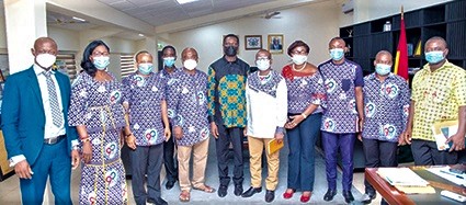 Dr Yaw Osei Adutwum (middle) with the leadership of GNAT after the meeting Dr Yaw Osei Adutwum (middle) with the leadership of GNAT after the meeting