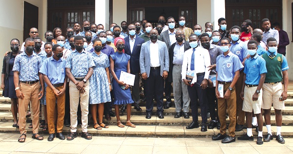 The competing schools with the dignitaries and teachers after the quiz  Picture: ERNEST KODZI