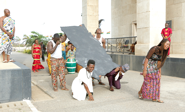 The cast of “Oman yi ye wo man” in a sketch at the event. Picture: EDNA SALVO KOTEY The cast of “Oman yi ye wo man” in a sketch at the event. Picture: EDNA SALVO KOTEY