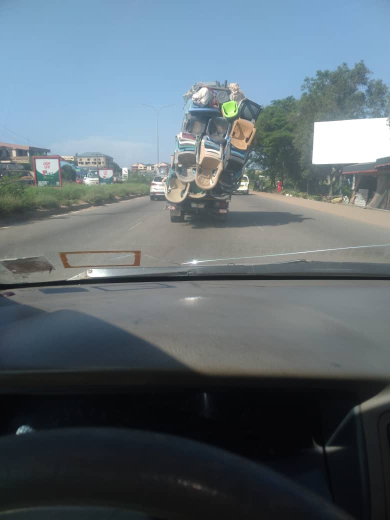 [PHOTO] Watch these things