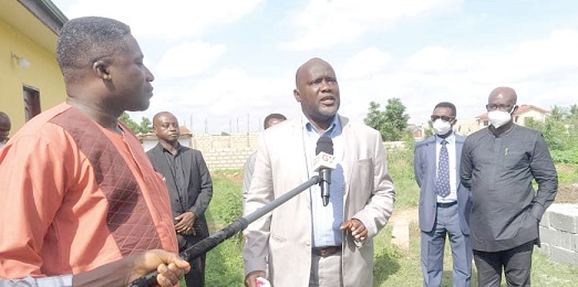 Dr Ebenezer Ansa (middle) with Prof. Paul P. Bosu (left) and some directors of the CSIR as he addressed the media Dr Ebenezer Ansa (middle) with Prof. Paul P. Bosu (left) and some directors of the CSIR as he addressed the media