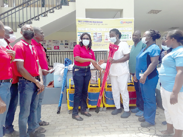 Dinah Owusu-Kissi (3rd from left), MD, Spaklean Company Limited, presenting the items to Elizabeth Quansah, Principal Nursing Officer, LEKMA General Hospital. With them are staff of Spaklean Company Limited and the hospital Dinah Owusu-Kissi (3rd from left), MD, Spaklean Company Limited, presenting the items to Elizabeth Quansah, Principal Nursing Officer, LEKMA General Hospital. With them are staff of Spaklean Company Limited and the hospital
