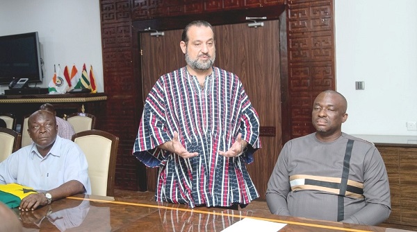 Fadi Fattal Fadi Fattal breifing the President