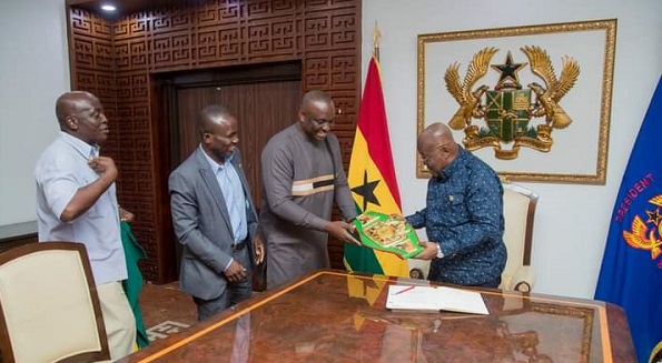 Boxing belt presentation President akufo-Addo receiving the boxing belt