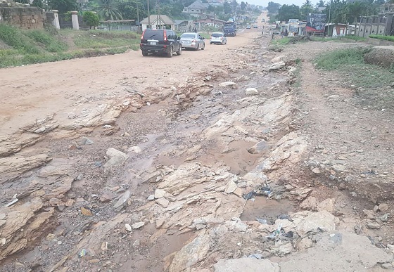 Kwabenya-Brekuso road Kwabenya-Brekuso road