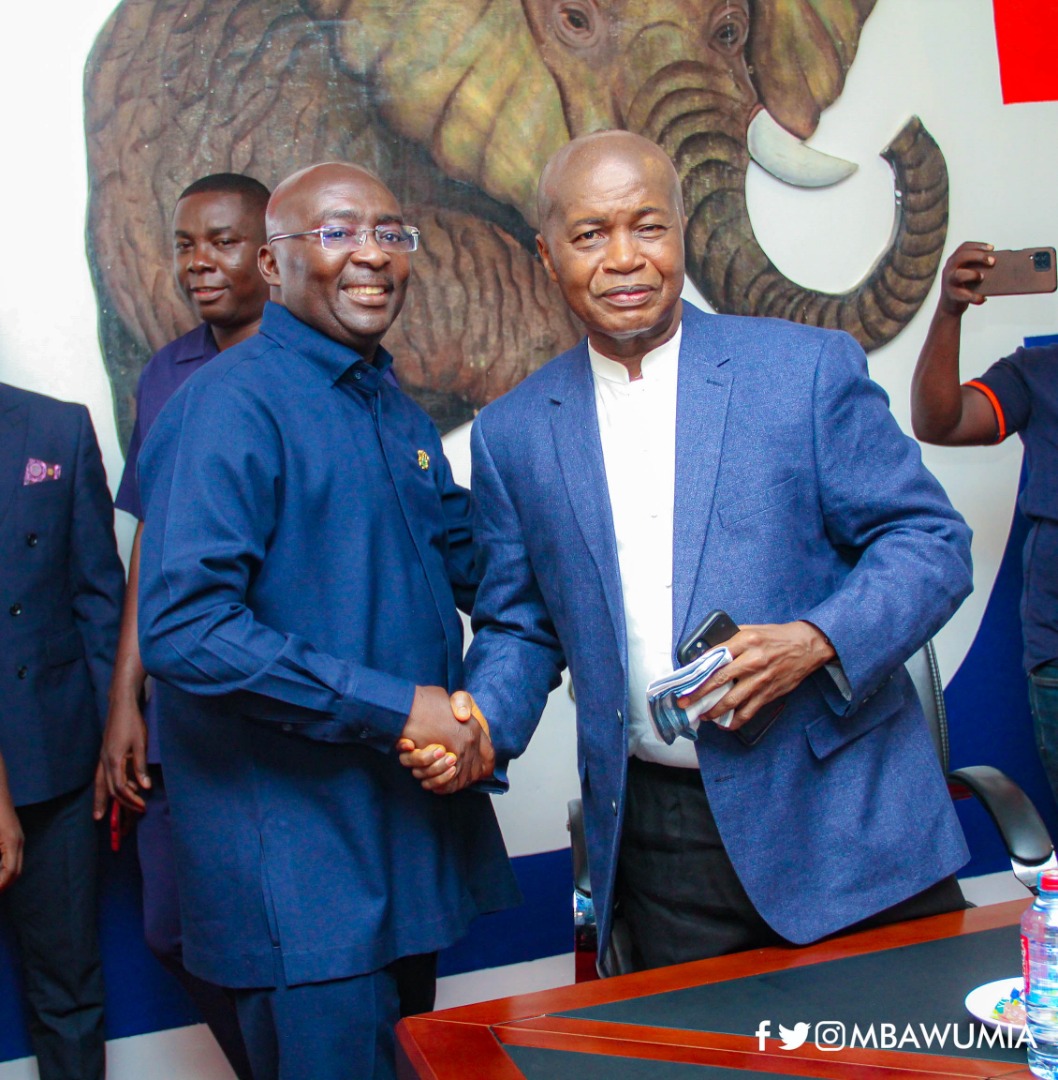 Bawumia commits to lead fundraising effort to support NPP membership registration