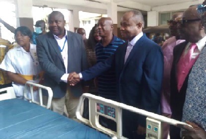 Dr Kwadwo Sarbeng (left), Medical Director of the Komfo Anokye Teaching Hospital, in a handshake with Nana Addai Baffuor, Chairman of the Asanteman Association of Chicago, after the presentation Dr Kwadwo Sarbeng (left), Medical Director of the Komfo Anokye Teaching Hospital, in a handshake with Nana Addai Baffuor, Chairman of the Asanteman Association of Chicago, after the presentation