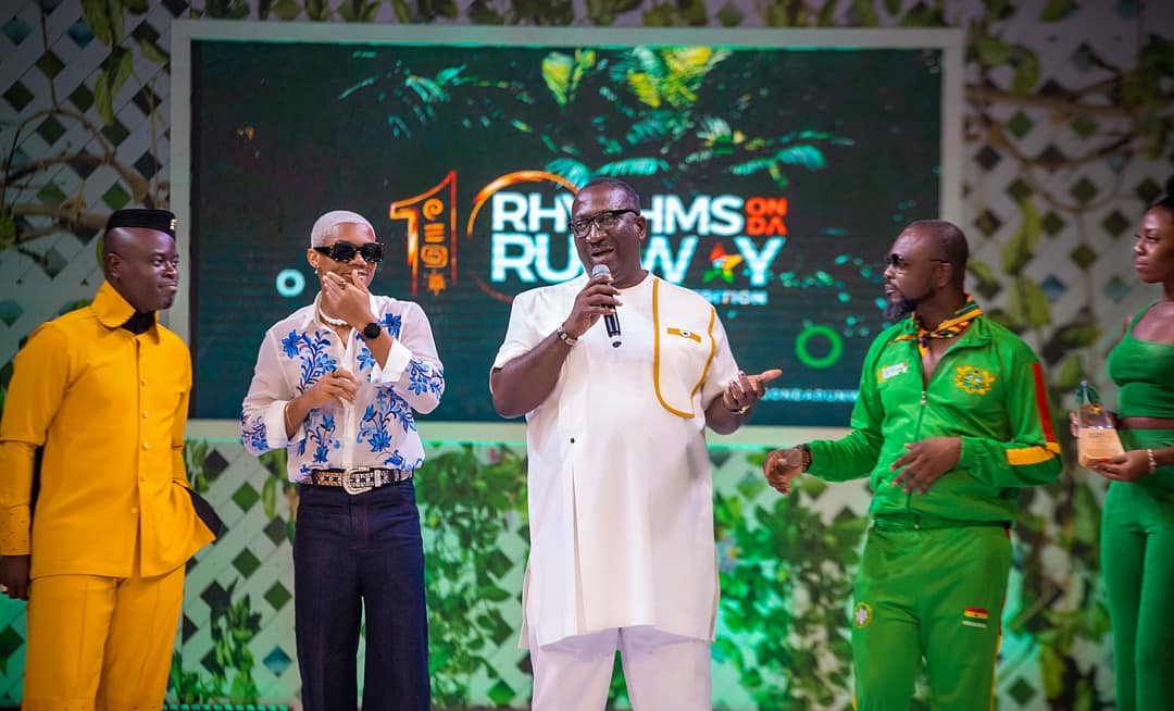 Rhythms On Da Runway was lit