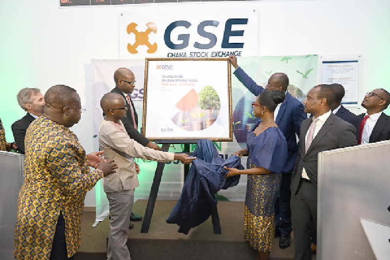 Ekow Afedzie (left), joined by Aliou Maiga (2nd left), and other market plyers to launch the new guidelines Climate shocks to drive million Ghanaians into poverty — IFC calls for more action