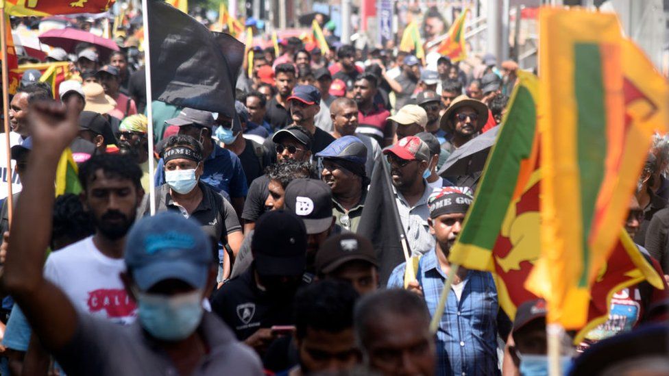 The authorities tried to stop the protests with a curfew but had to lift it The authorities tried to stop the protests with a curfew but had to lift it