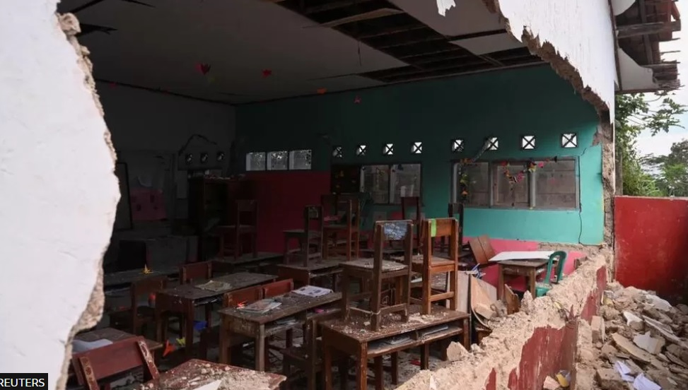 Indonesia: Earthquake kills 162 and injures hundreds Indonesia: Earthquake kills 162 and injures hundreds