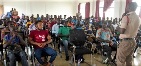 DOIII Obed Kwasi Boadi Kwasi (right), Bono East Regional Rural Fire Coordinator of the GNFS, taking the participants through some fire safety tips DOIII Obed Kwasi Boadi Kwasi (right), Bono East Regional Rural Fire Coordinator of the GNFS, taking the participants through some fire safety tips