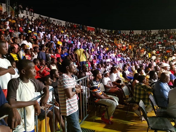 The De-Luxy Professional Boxing League has been witnessing one of the largest boxing crowds in recent history The De-Luxy Professional Boxing League has been witnessing one of the largest boxing crowds in recent history