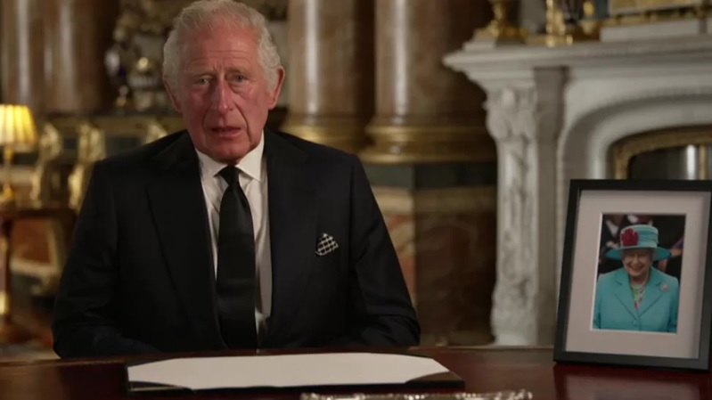 The King will use his private income to fund the one-off payment The King will use his private income to fund the one-off payment