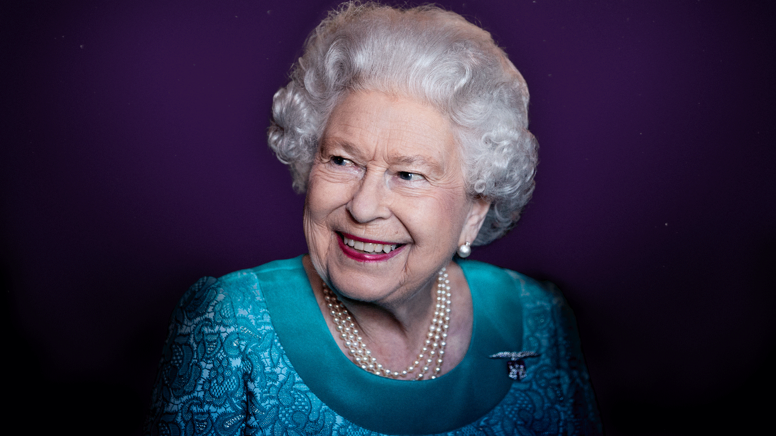 Queen Elizabeth II dies