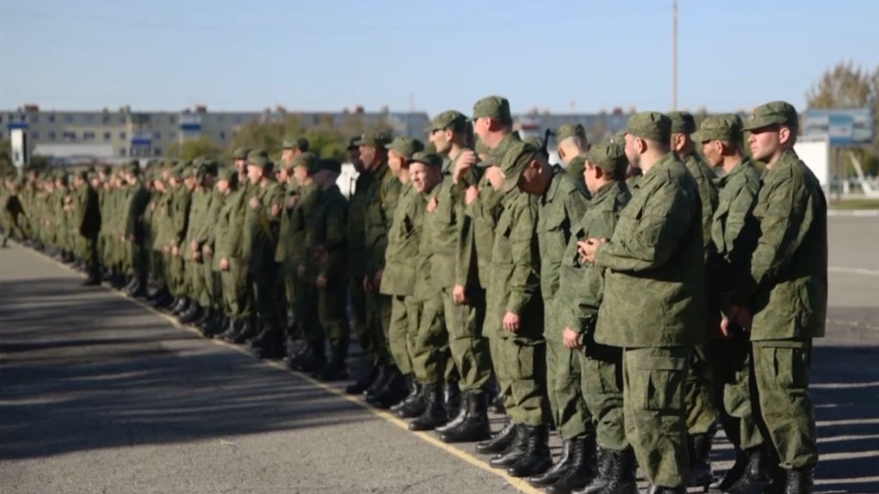 Russia's mobilization off to chaotic start