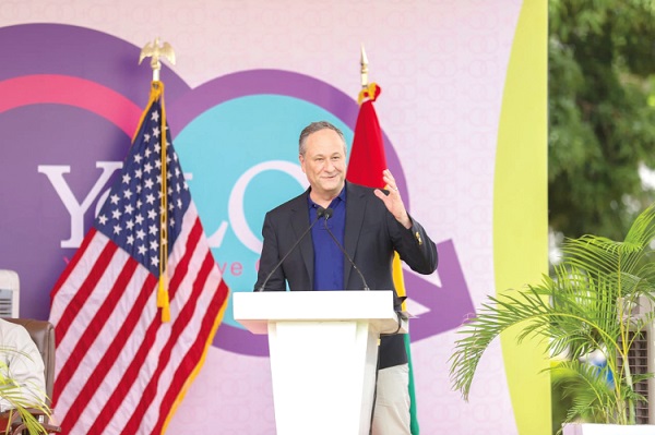 Make meaningful life choices - Emhoff  advises students