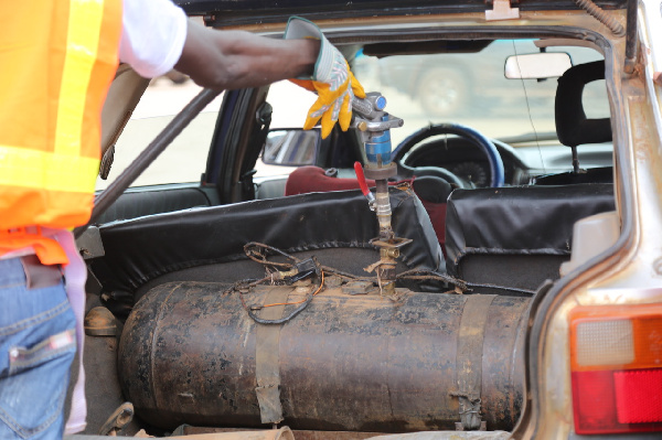 Liquefied gas as an alternative source of Is it legal for vehicles to be fitted with LPG cylinders?