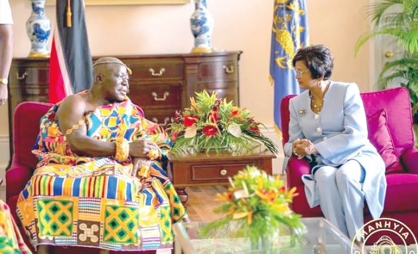 Otumfuo Osei Tutu II with Christine Kangaloo, the President of Trinidad and Tobago Otumfuo Osei Tutu II with Christine Kangaloo, the President of Trinidad and Tobago