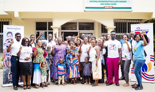 Staff members of Engen Ghana Limited and some cleft patients with their mothers at the Korle Bu Teaching Hospital Staff members of Engen Ghana Limited and some cleft patients with their mothers at the Korle Bu Teaching Hospital