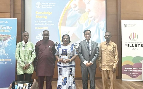 Yurdi Yasmi (2nd from right), FAO Representative to Ghana, with heads of the beneficiary institutions Yurdi Yasmi (2nd from right), FAO Representative to Ghana, with heads of the beneficiary institutions