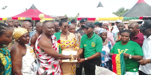 Seth Oduro-Boadu (in cap), MCE for West Akyem, presenting a certificate to Barima Asante Antwi Seth Oduro-Boadu (in cap), MCE for West Akyem, presenting a certificate to Barima Asante Antwi