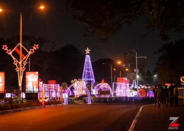 The Zenith Bank Christmas Décor, lighting at the Airport enclave in Accra The Zenith Bank Christmas Décor, lighting at the Airport enclave in Accra