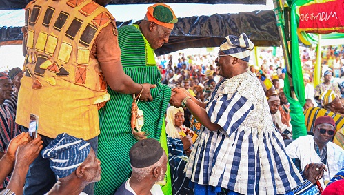 Vice President Bawumia enskinned “Benkelemasa” by Chief of Wangara Community in Ghana Vice President Bawumia enskinned “Benkelemasa” by Chief of Wangara Community in Ghana