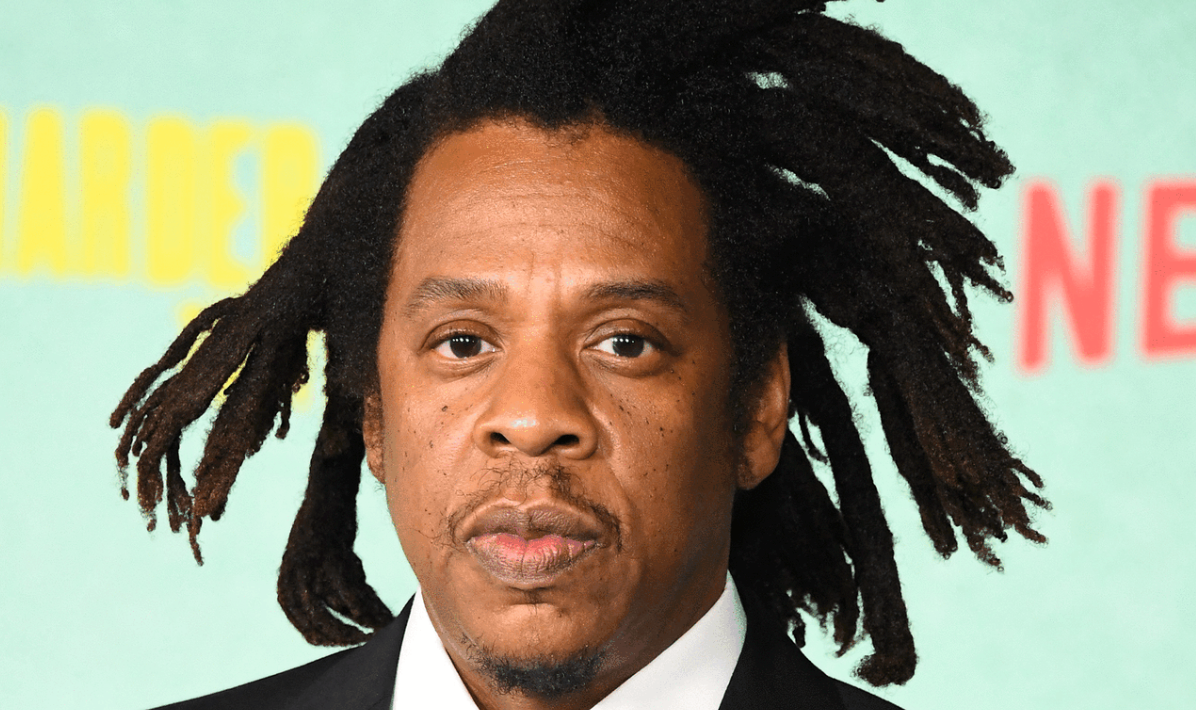 Jay Z promotes Ghana at Super Bowl