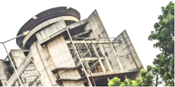 • Uncompleted offices at the Airport City, Accra Phenomenon of uncompleted projects in Ghana