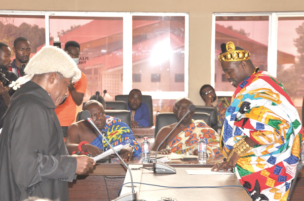 Togbega Sei II (right), Paramount Chief of Botoku, being inducted into the House by Justice Yaw Owuawu Acheampong Togbega Sei II (right), Paramount Chief of Botoku, being inducted into the House by Justice Yaw Owuawu Acheampong