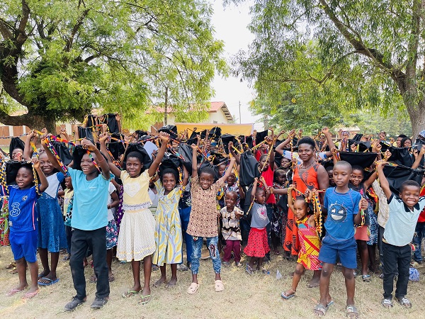 OneChalé Project donates to children in Agotime-Kpetoe and surrounding towns OneChalé Project donates to children in Agotime-Kpetoe and surrounding towns