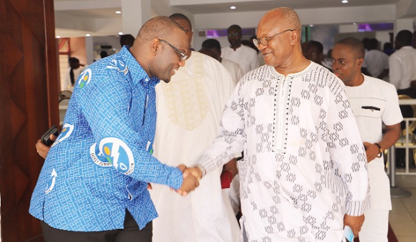 Rev. Oscar Amonoo-Neizer (left) Executive Secretary, Energy Commission, exchanging pleasantries with Dr Ofosu Ahenkorah, a former Executive Secretary of the institution after the thanksgiving service in Accra. Picture: SAMUEL TEI ADANO Rev. Oscar Amonoo-Neizer (left) Executive Secretary, Energy Commission, exchanging pleasantries with Dr Ofosu Ahenkorah, a former Executive Secretary of the institution after the thanksgiving service in Accra. Picture: SAMUEL TEI ADANO