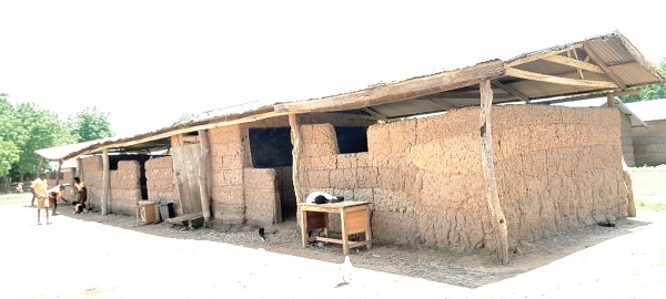 The junior high school structure