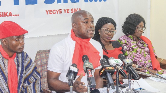 Oware Stephen, Chairman (2nd from left), National Association of Institutional Suppliers, addressing journalists in Accra. With him are Amoah Talhil (left), Secretary, NAIS, and Adu Asamoah (2nd from right), Cental regional representative, NAIS. Picture: ERNEST KODZI Oware Stephen, Chairman (2nd from left), National Association of Institutional Suppliers, addressing journalists in Accra. With him are Amoah Talhil (left), Secretary, NAIS, and Adu Asamoah (2nd from right), Cental regional representative, NAIS. Picture: ERNEST KODZI