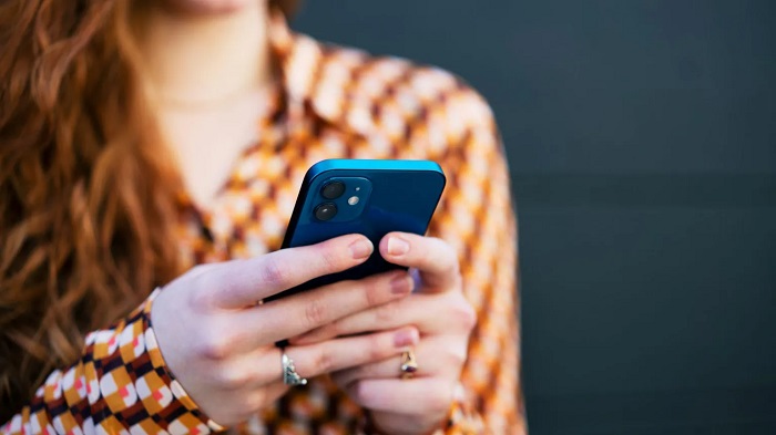 WhatsApp to start showing more adverts in messaging app