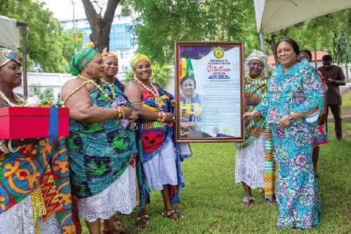 Rebecca Akufo-Addo (right), the First Lady, receiving a citation from some of the queenmothers Rebecca Akufo-Addo (right), the First Lady, receiving a citation from some of the queenmothers