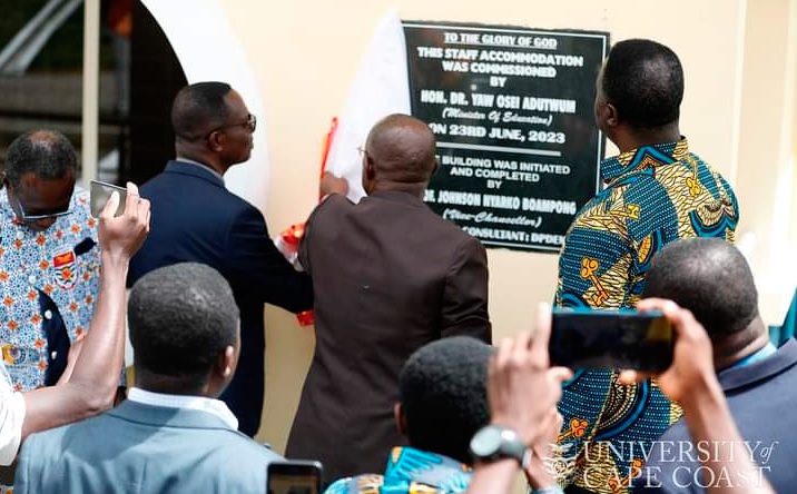 Dr Yaw Adutwum (INSET), Minister of Education, right, unveiling a plaque to inaugurate the centre Dr Yaw Adutwum (INSET), Minister of Education, right, unveiling a plaque to inaugurate the centre