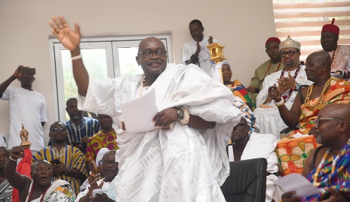 • Nii Nikoi Olai Amashie lll, Asere Mantse • Nii Nikoi Olai Amashie lll, Asere Mantse