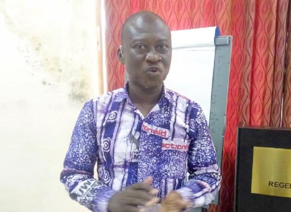 • A sction of the participants. RIGHT: Kwame Afram Denkyira, Bono and Ahafo Regional Manager of ActionAid Ghana, speaking during the engagement • A sction of the participants. RIGHT: Kwame Afram Denkyira, Bono and Ahafo Regional Manager of ActionAid Ghana, speaking during the engagement