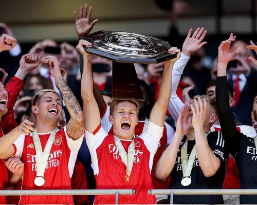 Arsenal defeat Man City on penalties to claim Community Shield Arsenal defeat Man City on penalties to claim Community Shield