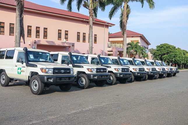 British High Commission donates eight ambulances to the Ghana Armed Forces