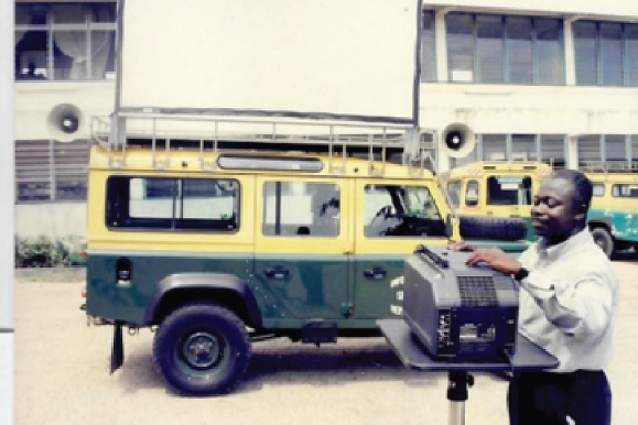 The ISD uses communication vans as last-mite informartion dissemination mechanism The ISD uses communication vans as last-mite informartion dissemination mechanism